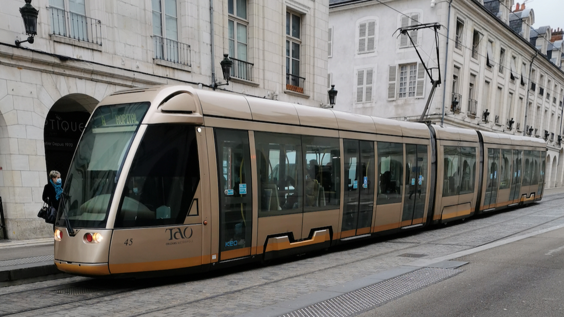 Le tram A à Orléans.